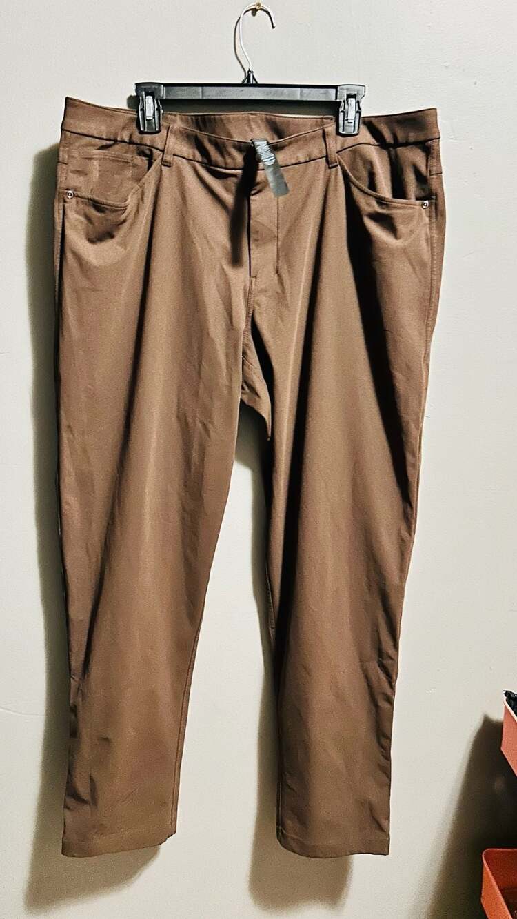 Lululemon ABC Classic-Fit Trouser Warpstreme Brown Pants Size 42.